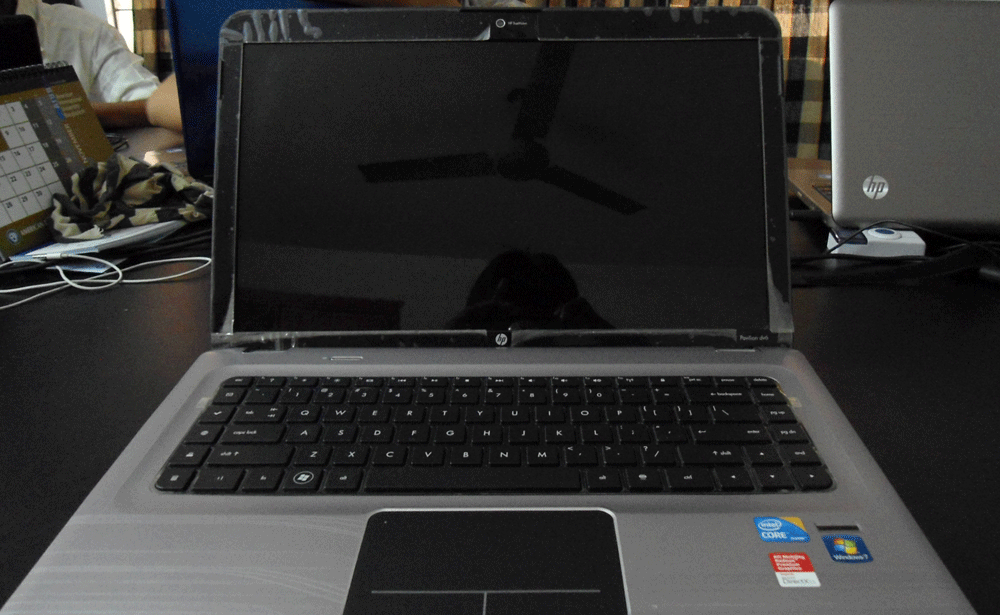 HP Pavilion dv6 Core i5 500GB HD large image 0