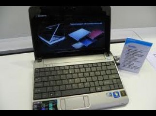 Gigabyte Q1000C Netbook