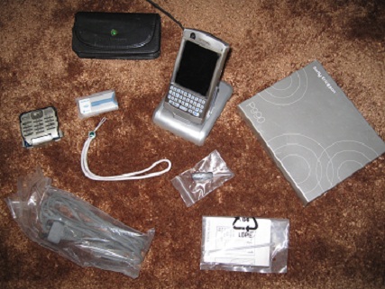 SonyEricsson P990i SmartPhone  large image 1