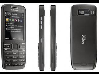 Nokia E52