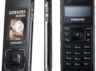 Samsung SGH F300 A Stylish Duel Display set In cheap Price