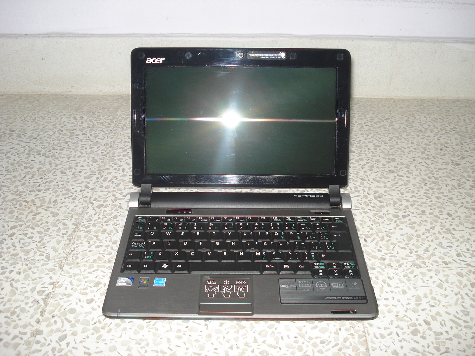 Acer Aspire One Bought from Canada Netbook large image 0