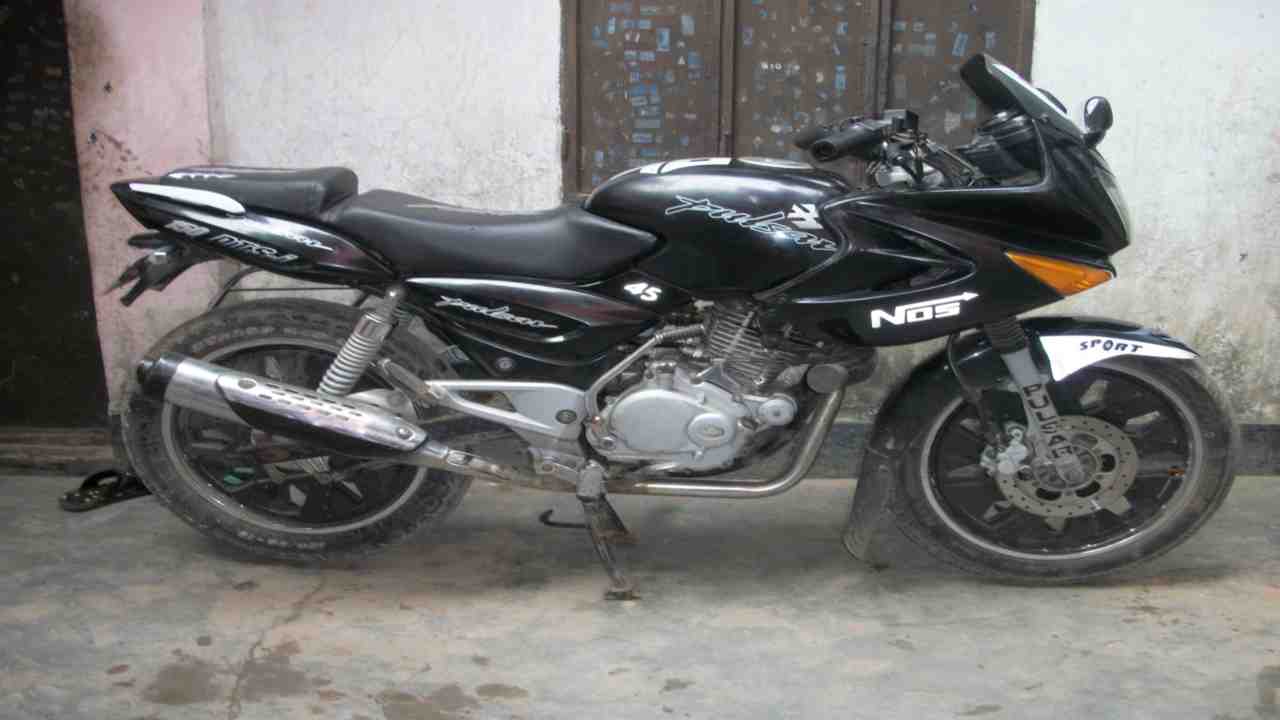 pulsar 150 DTSI with Karizma Kit large image 0