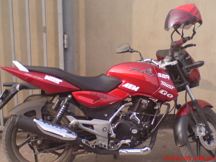 bajaj pulser large image 0