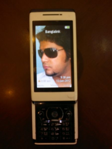 Sony Ericsson Aino u10i 7 month use  large image 0