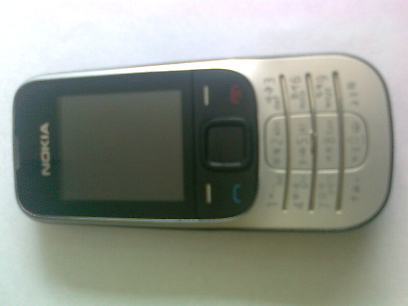 nokia 2330 good condition large image 0