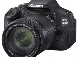 Canon EOS 600D 18MP Digital SLR Camera