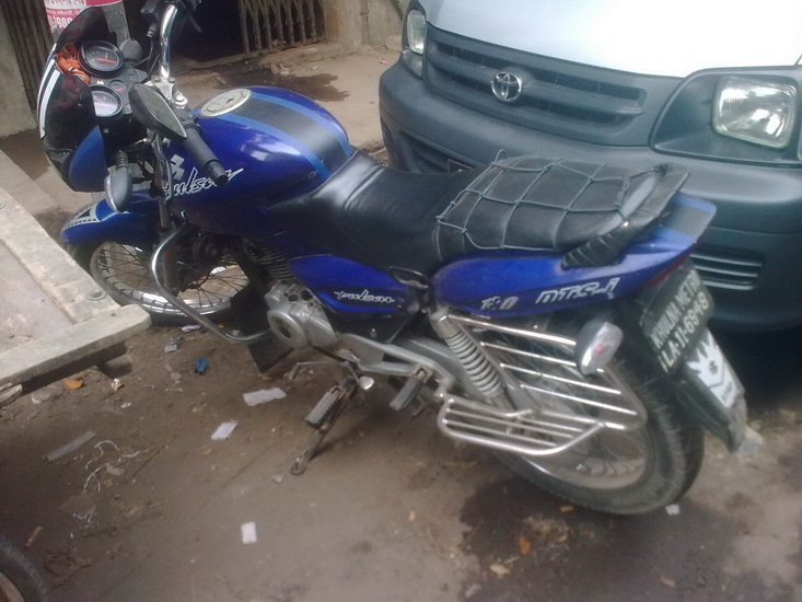 Pulsar 180 CC with all original and updated documents large image 2