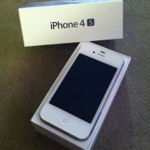 Apple iphone 4S 32gb 4G 16gb Skype scefcik205  large image 0