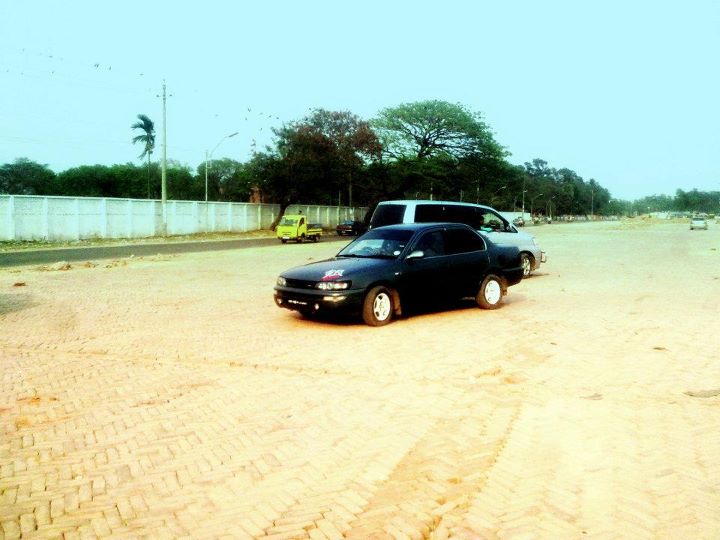 TOYOTA COROLLA AE 100 SE LIMITED SALOON large image 1