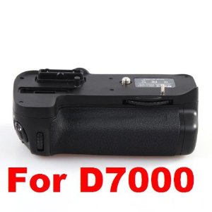 Nikon D7000 Battery Grip large image 0