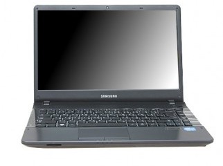 Samsung NP300E4Z-A06BD i3 2nd Gen Laptop 01723722766