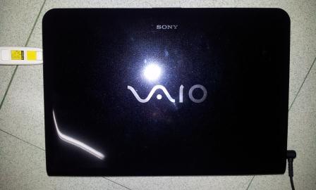 Almost New SONY VAIO EA SERIES VPCEA3M1E large image 0