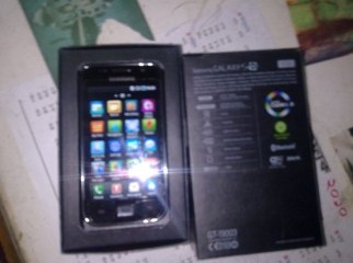 New Samsung Galaxy S boxed