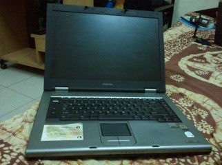 Toshiba Tecra 17 inch laptop