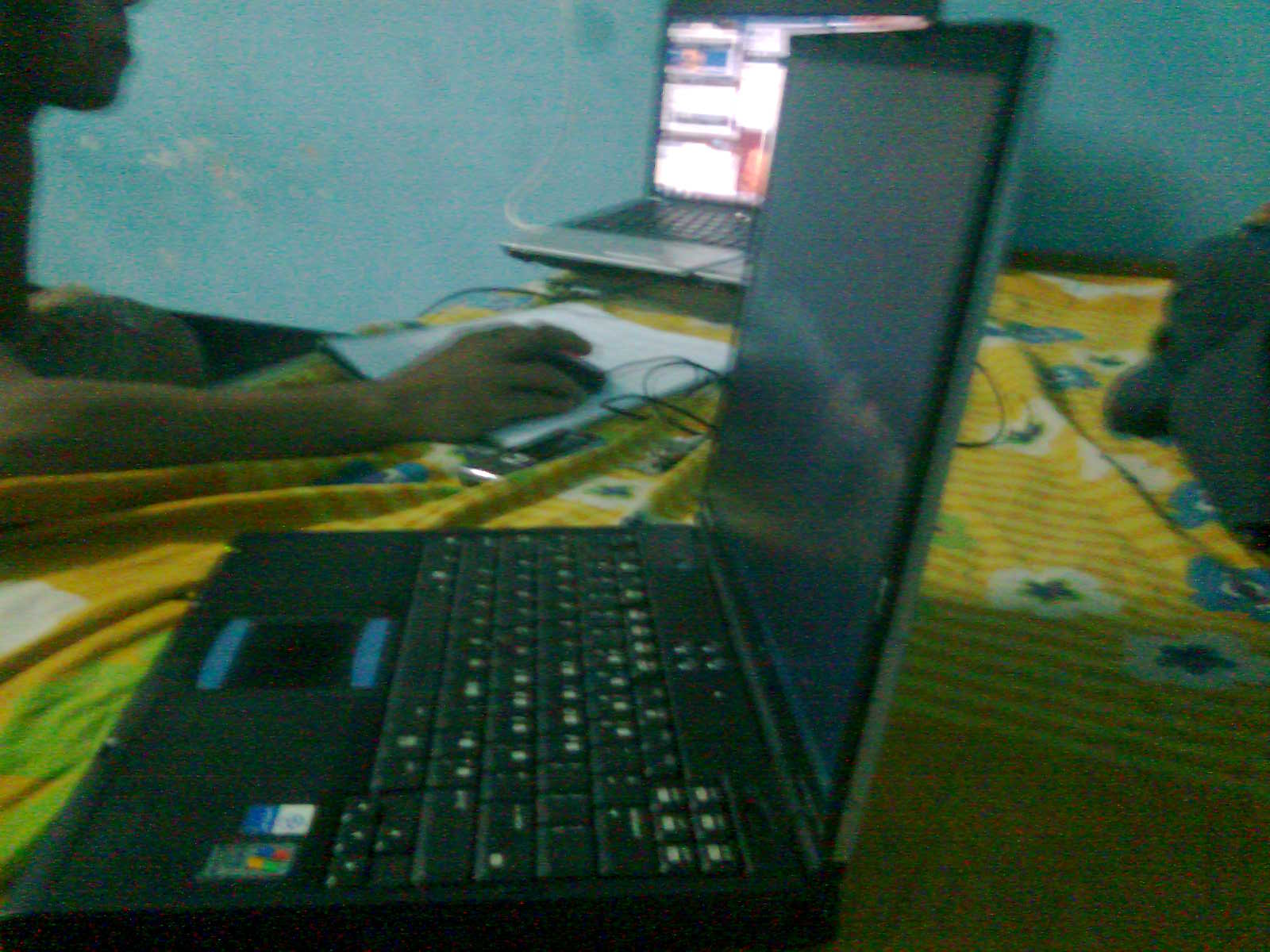 Laptop large image 0