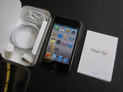 IPOD 4G 32GB RETINA HD CAMERA BOX V FREshurgent only 17000tk large image 1