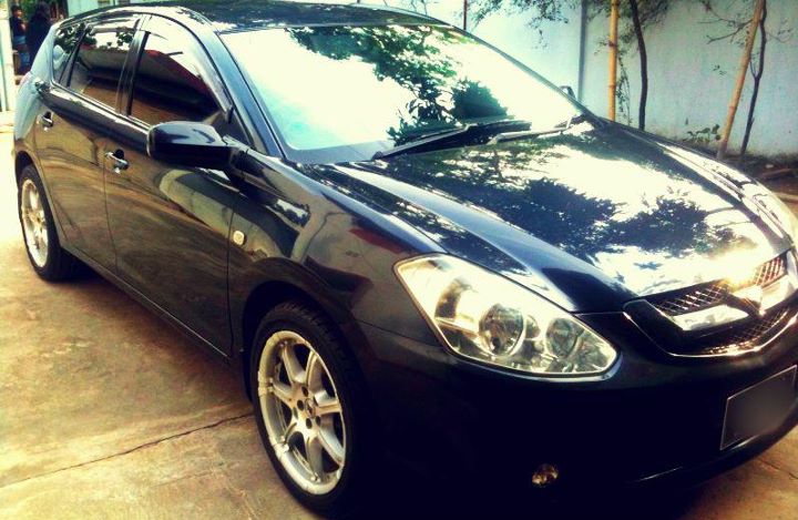 Toyota Caldina for sale showroom condition  large image 0