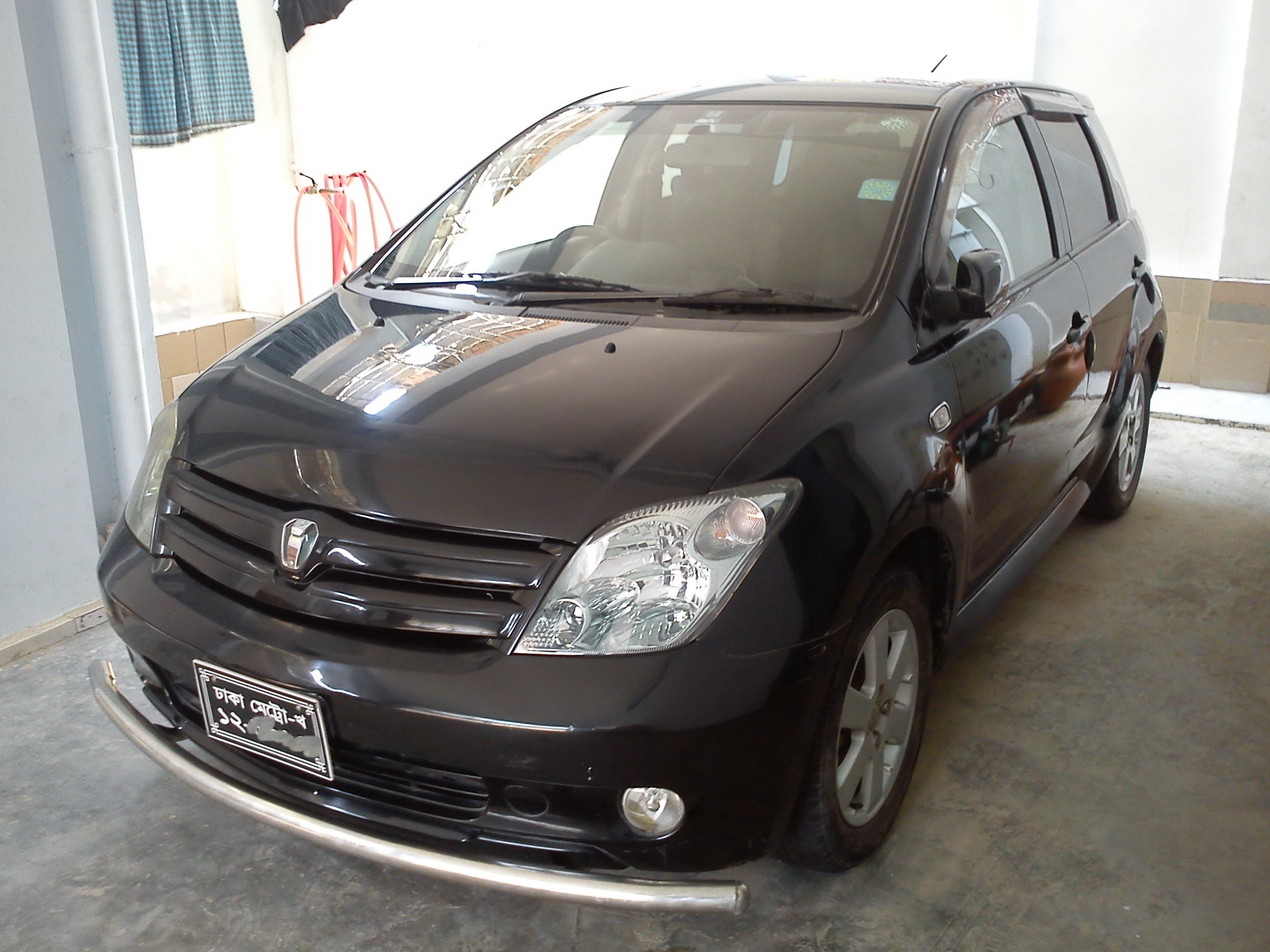 Toyota IST HID for sale large image 0