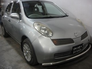 Nissan March model 2004