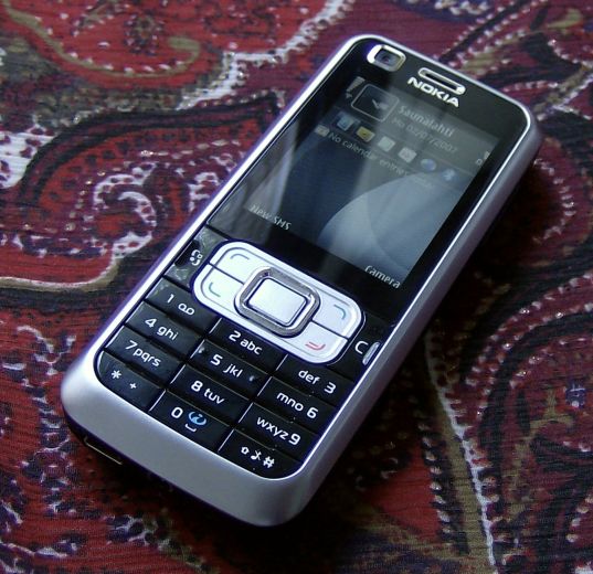 Original Nokia 6120 classic 100 fresh large image 2