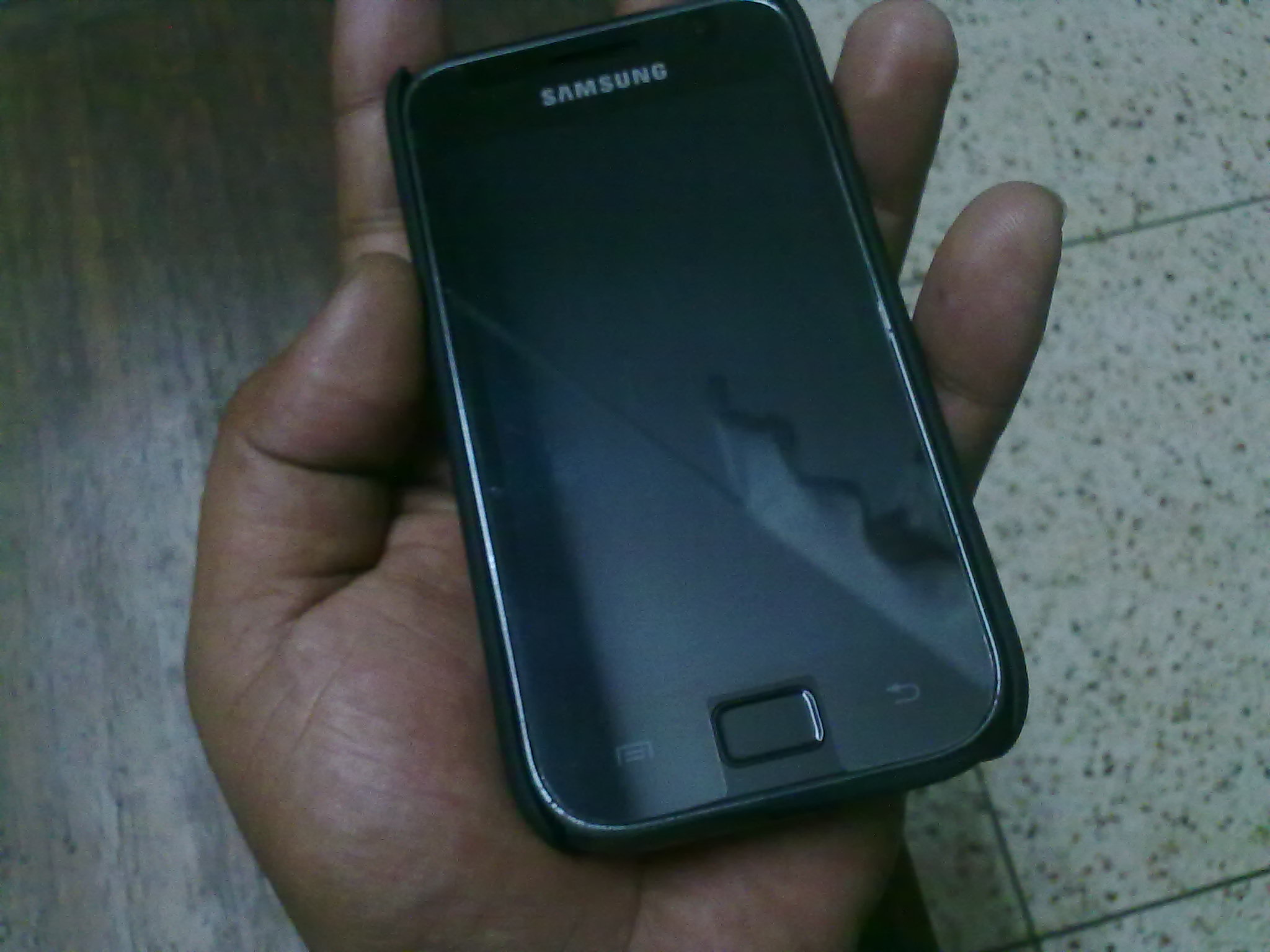 SAMSUNG GALAXY S GT i9000 8GB large image 1