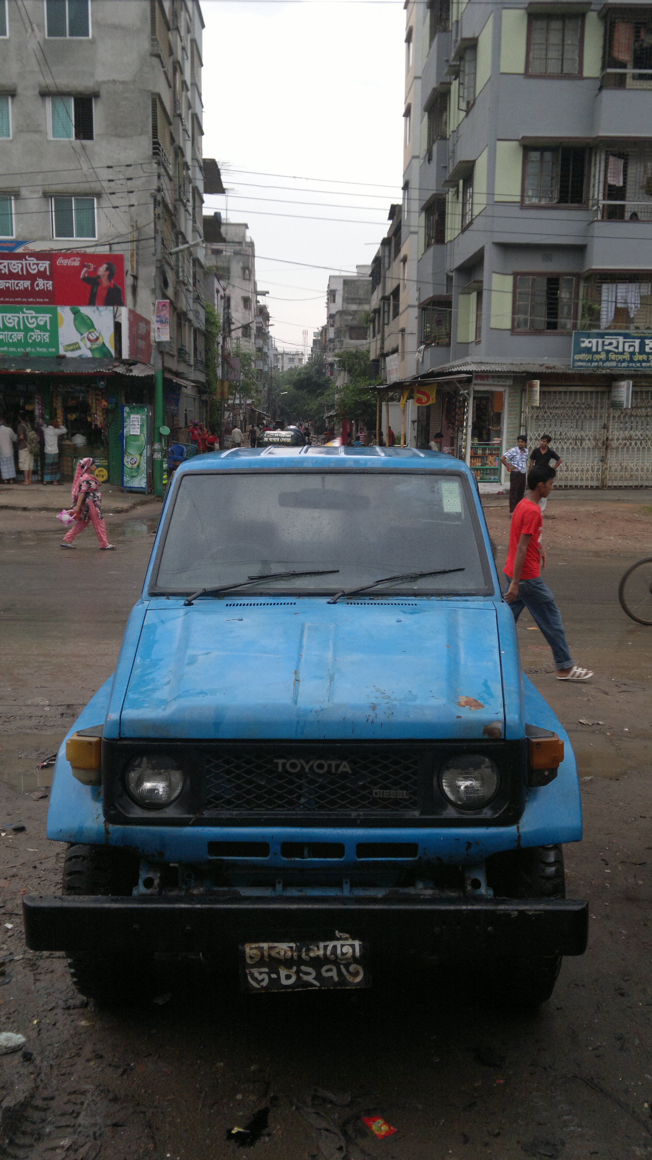 A blue coloured lancruser for SALE large image 0