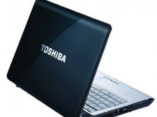 TOSHIBA Satellite M200