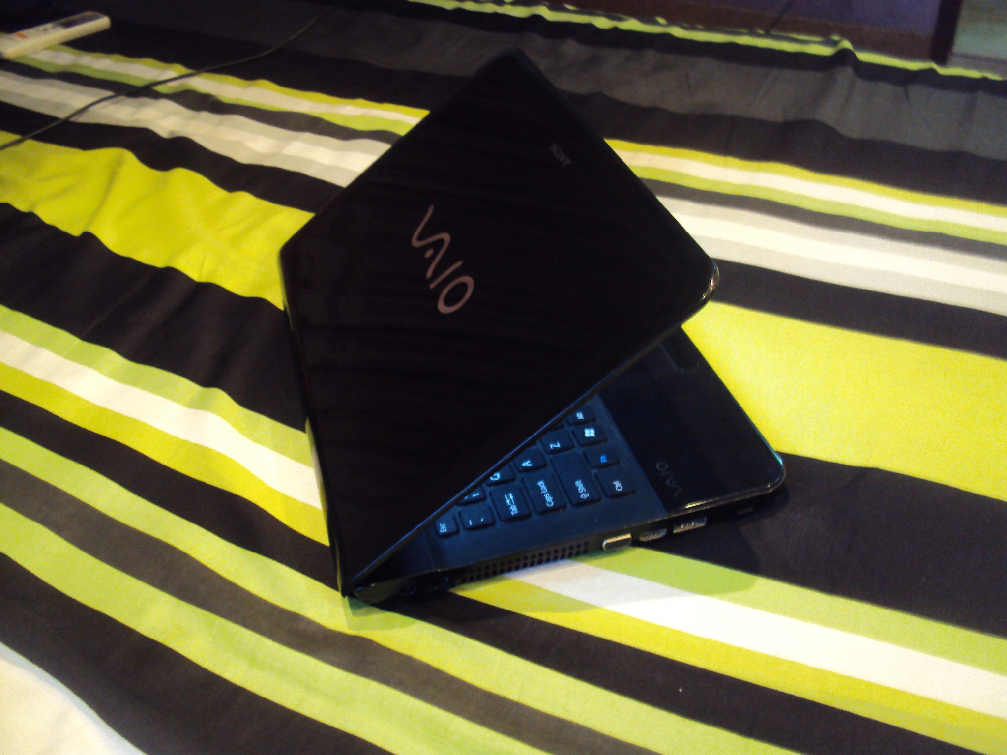 sony vaio E series core i5 imported from singapore large image 0