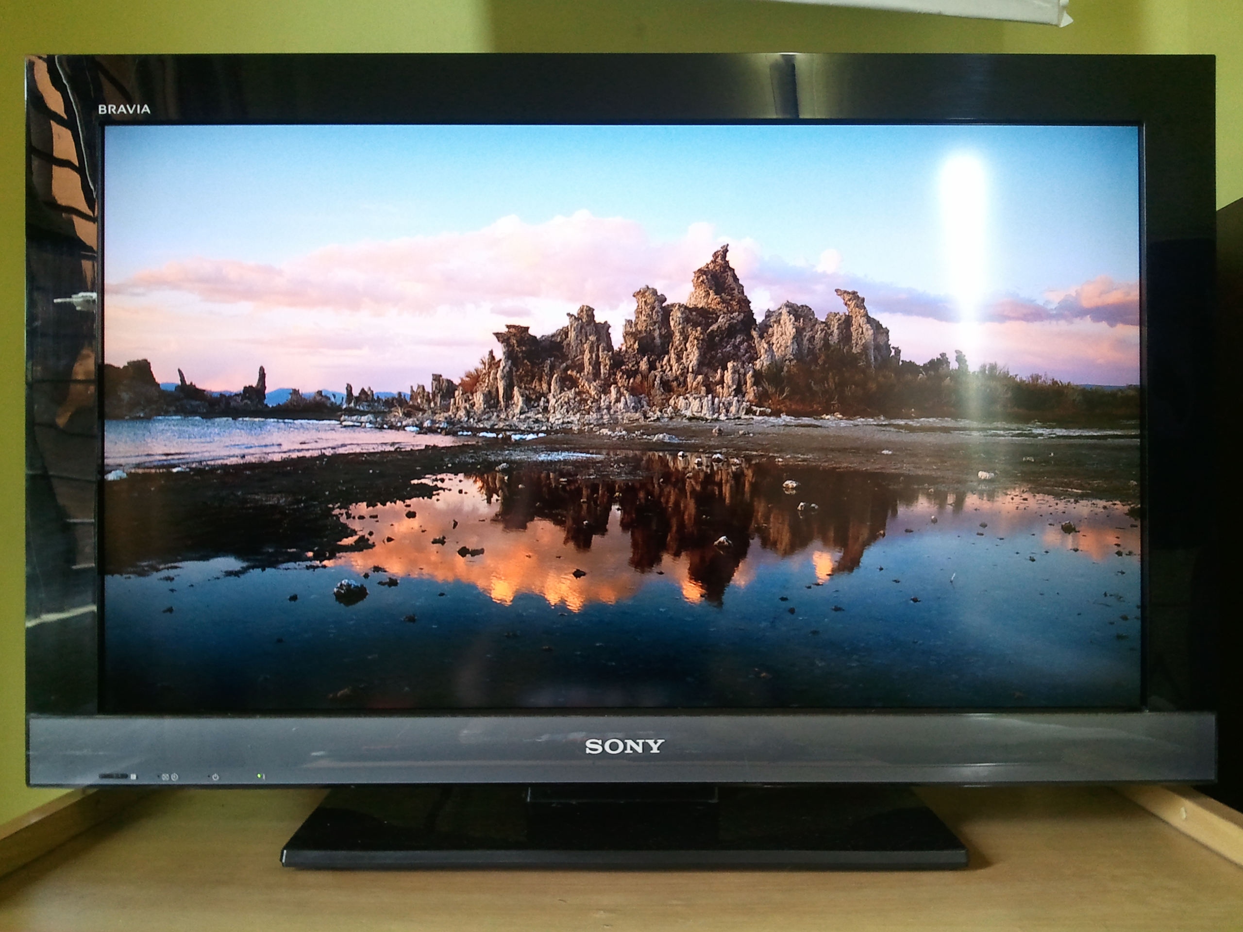 SONY BRAVIA EX 400 32 FOR SALE large image 0