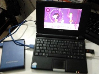 ASUS Netbook 7 