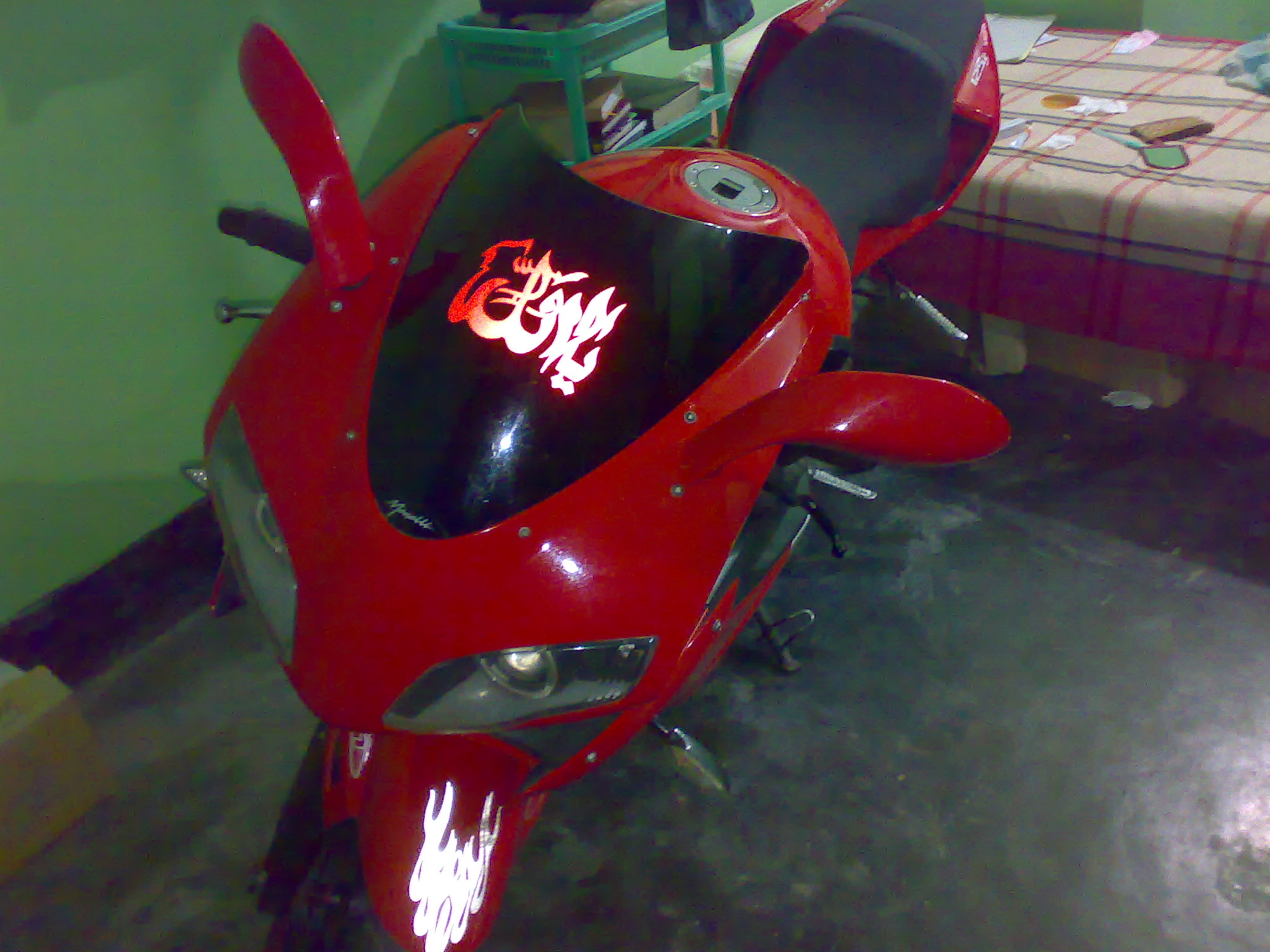 Red Color Megelli 125 cc large image 0