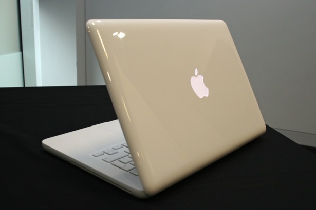 New Apple MacBook large image 0