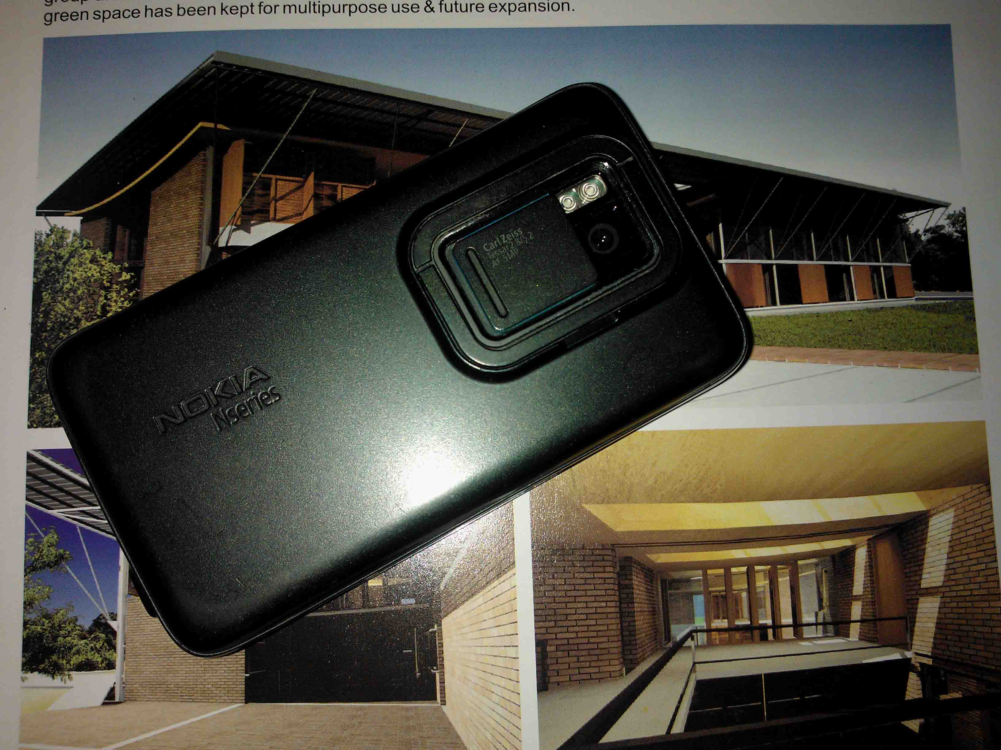 NOKIA N900 SALE LINUX BASED OS - MAEMO5 large image 1