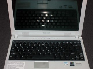 Toshiba PORTEGE M500 Core 2 duo 1.6 1GB RAM 12.1 LCD 