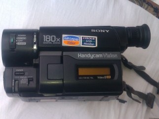 Sony Hanycam 180x Digital Zoom