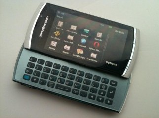 sonyericsson vivaz pro