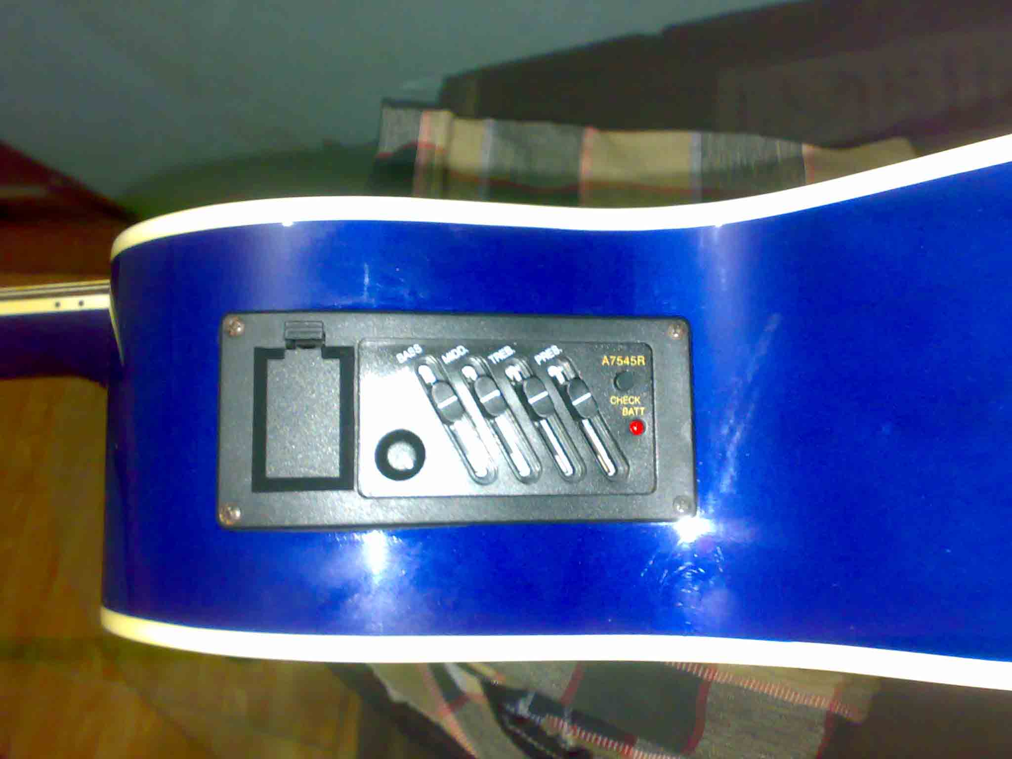 floda accoustic guiter with built in alice sound equlizer large image 0