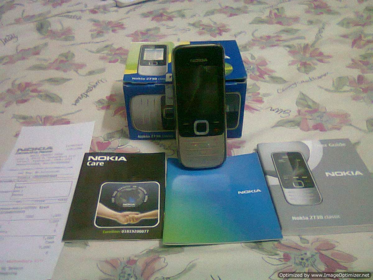 Original Nokia 2730 classic 3G phone with box. large image 0