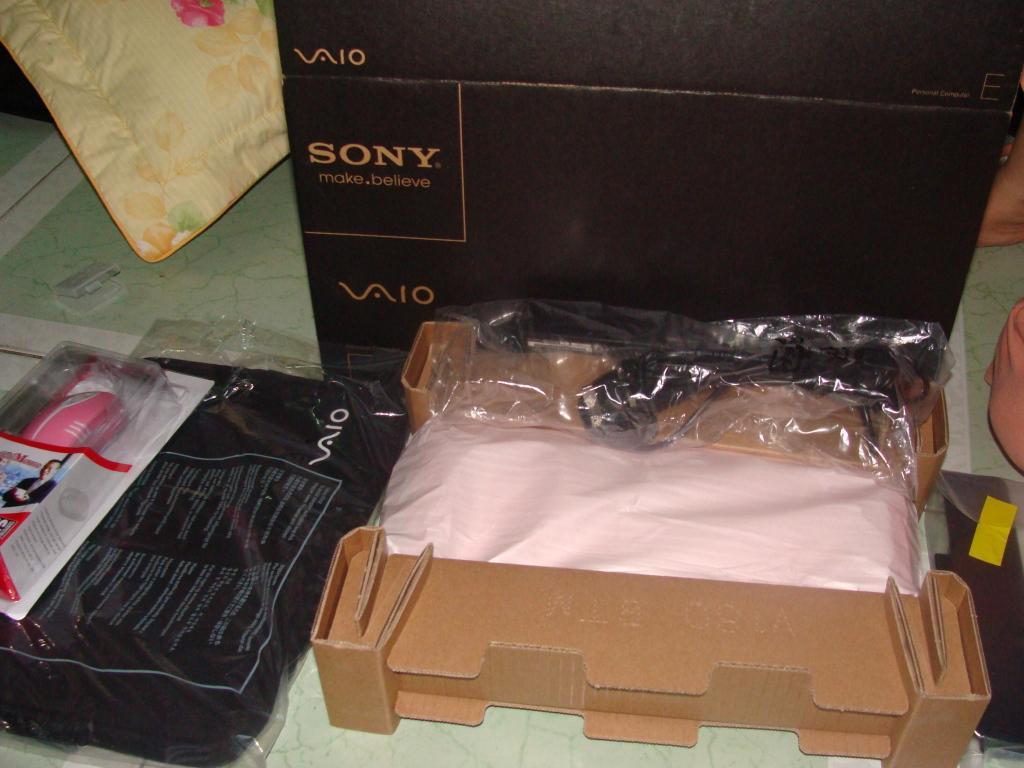 Sony Vaio full box new large image 1