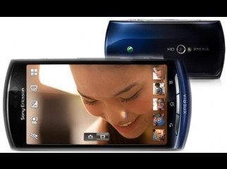 Xperia Neo V with 8 GB MMC