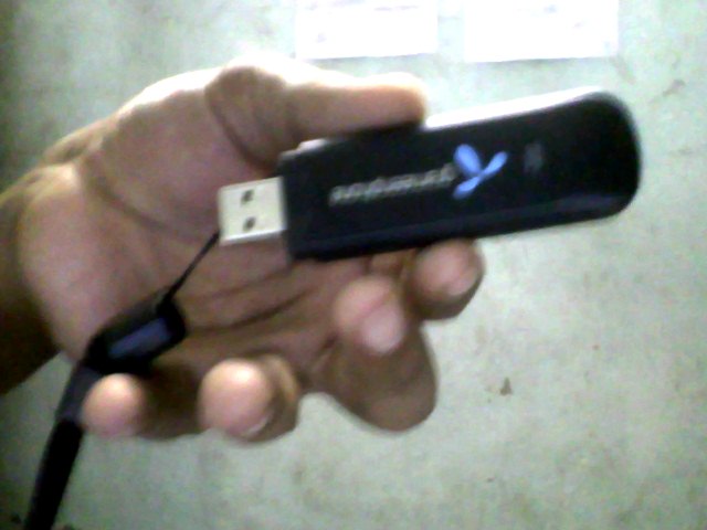 Grameenphone modem dongle large image 0