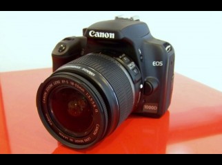 Canon 1000D 18-55mm 6months Used with BOX everything