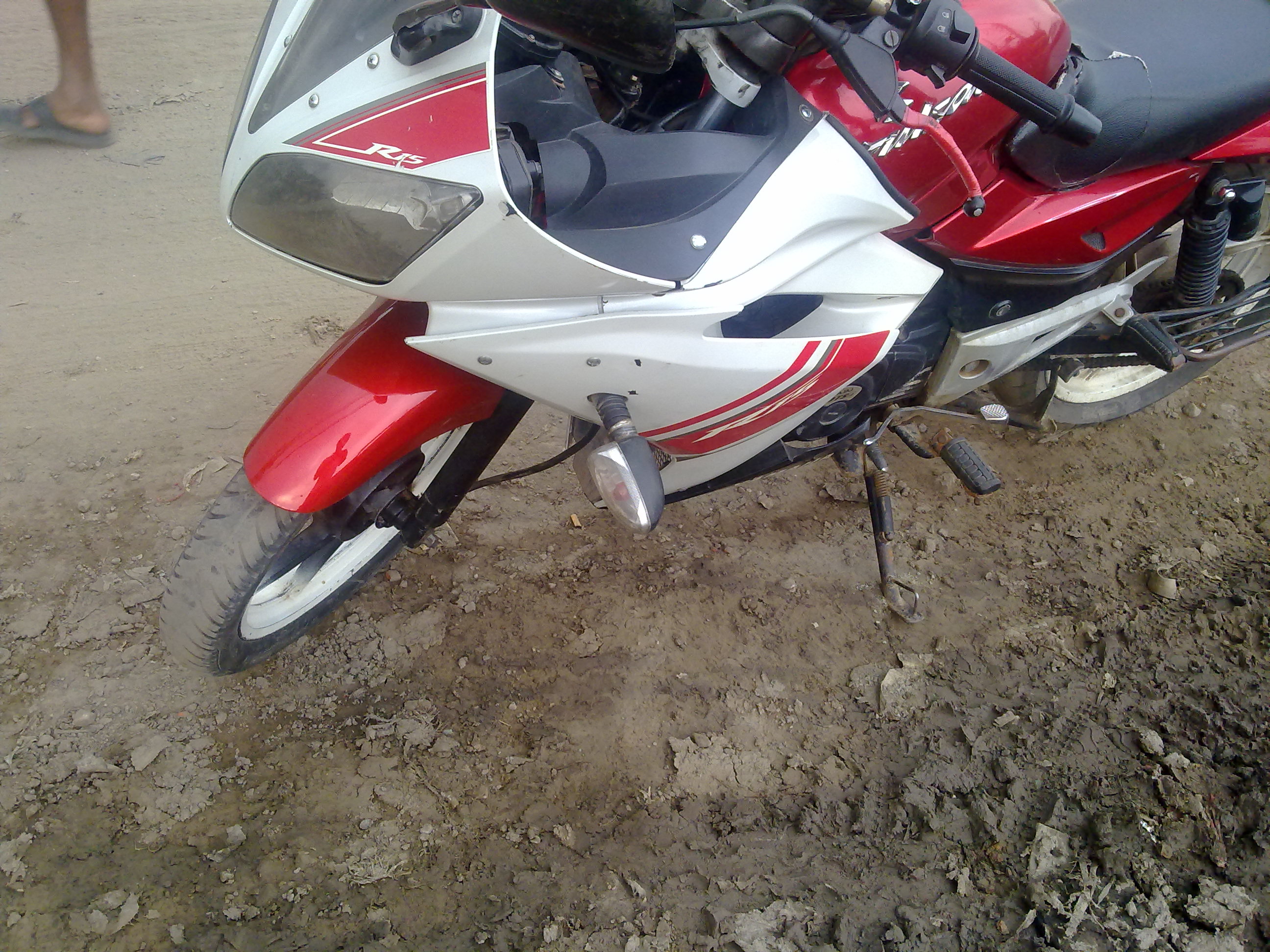 Pulsar 150 red color large image 0