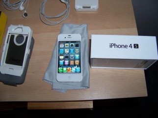 Apple iPhone 4S 64GB White- From USA NEW 