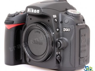 Nikon D90 Body only