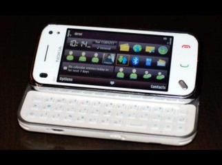 Almost new NOKIA N97 MINI WHITE with all acc.2 month used