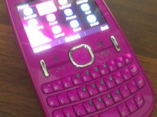 Nokia Asha 200 . Pink Colour . Dual Sim