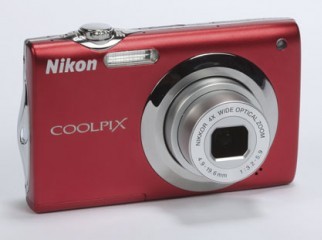 Nikon Coolpix S3000