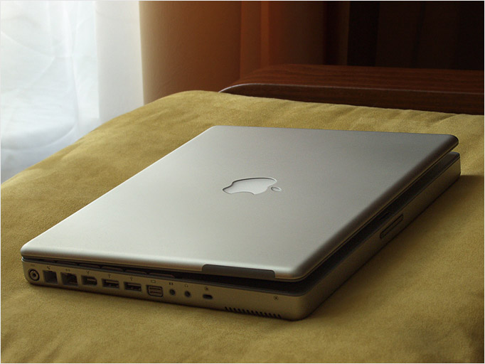 apple power book g4 large image 0